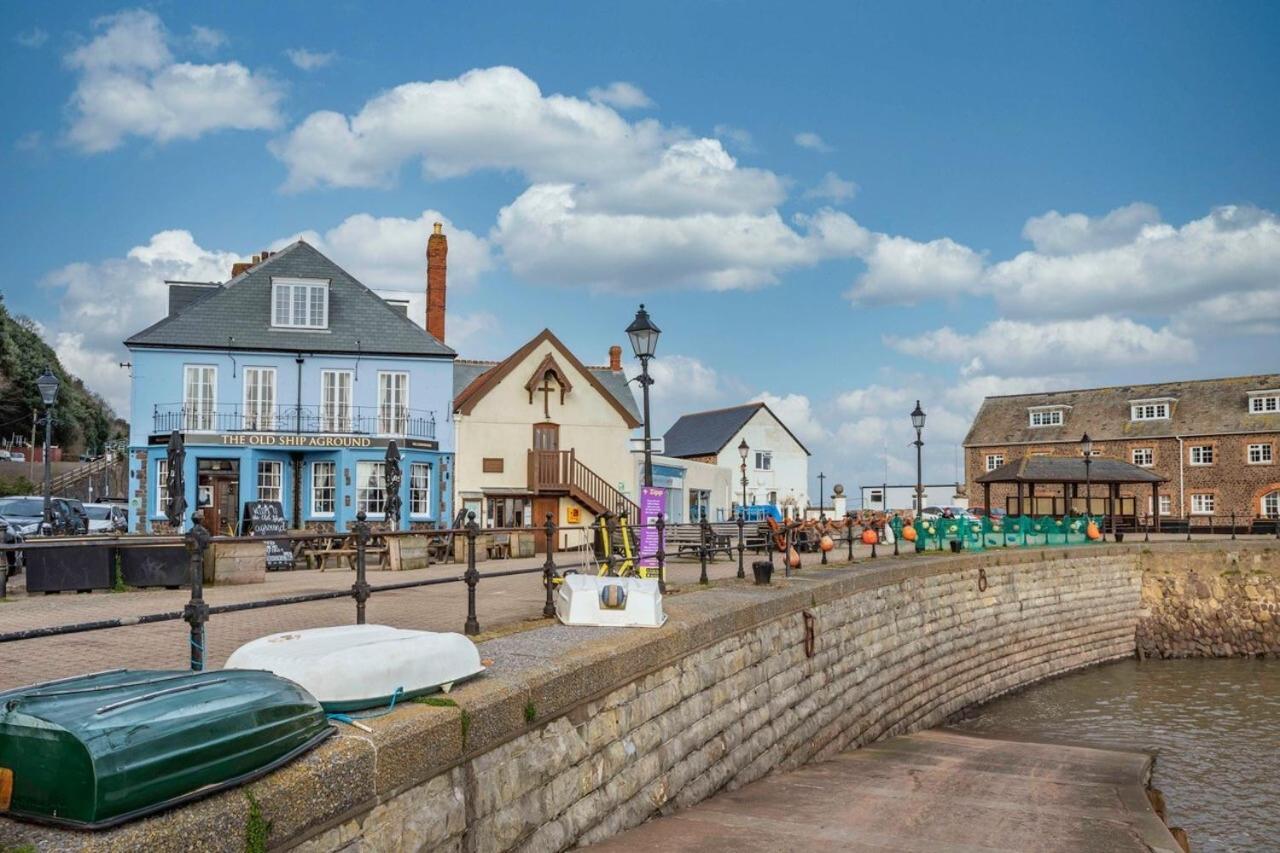 The Old Ship Aground Hotel Minehead Exterior photo